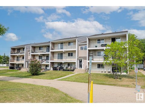 #4 3839 76 ST NW Edmonton AB T6K2P9