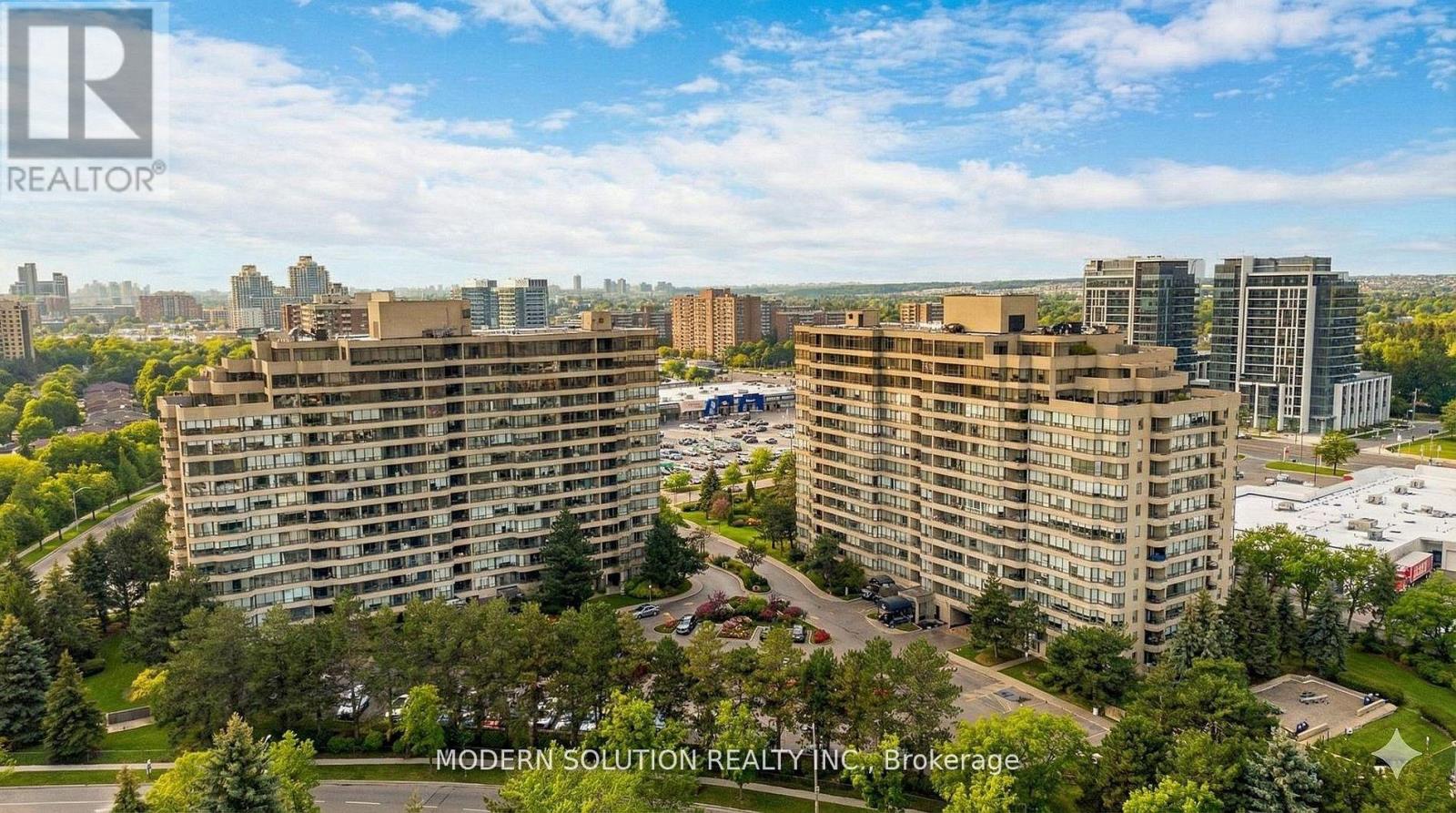 426 - 32 CLARISSA DRIVE