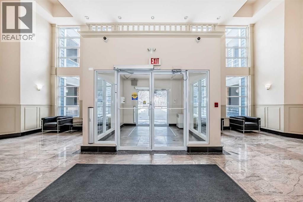 163, 333 Riverfront Avenue