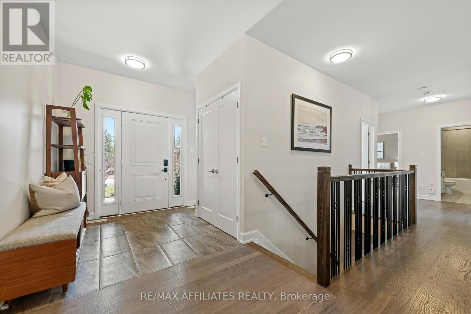 400 CINNAMON CRESCENT