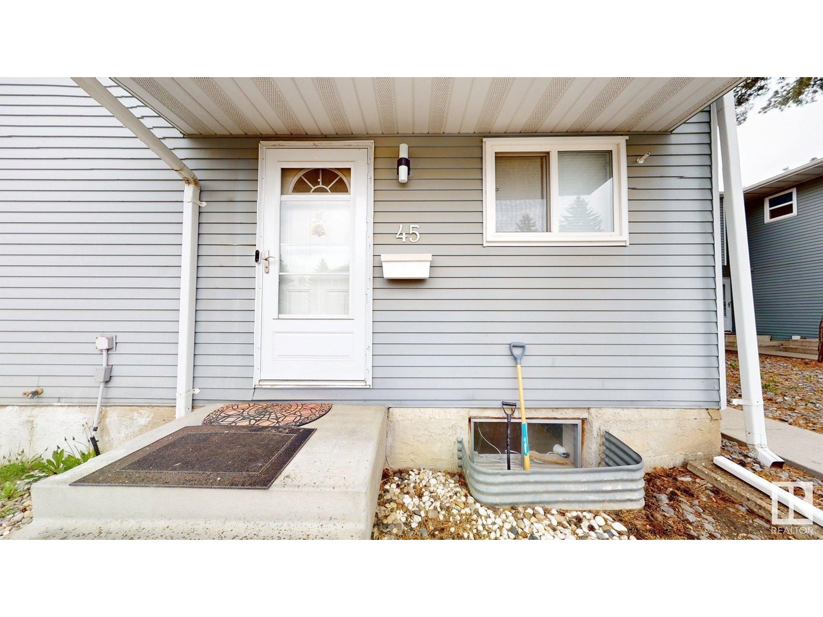 #45 4403 RIVERBEND RD NW