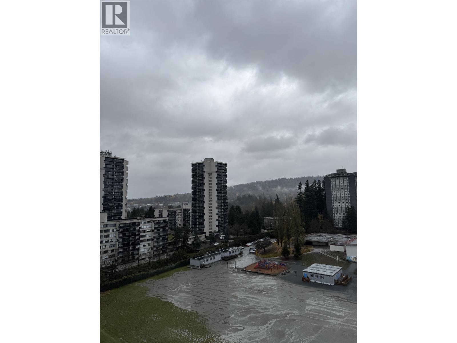 1401 3755 BARTLETT COURT