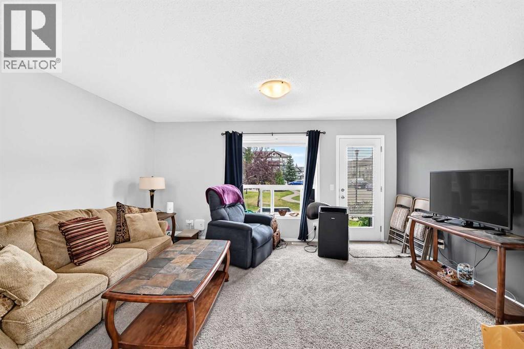 802, 140 Sagewood Boulevard SW
