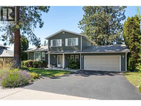 3942 Suncrest Court Kelowna BC V1W4E8