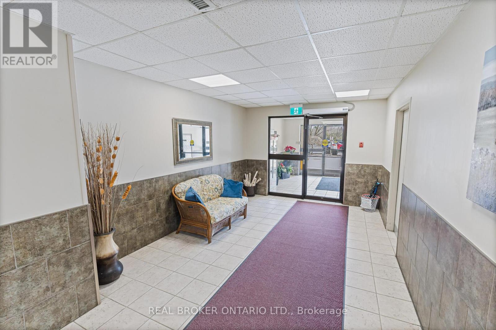 606 - 358 WATERLOO AVENUE