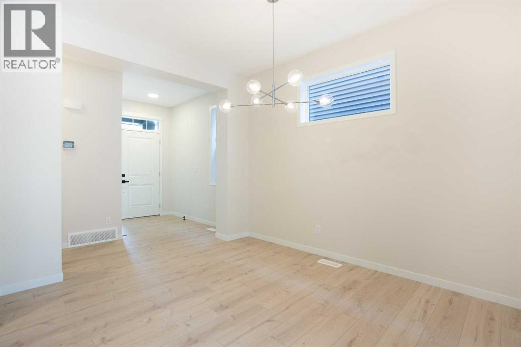 53 Creekside Passage SW