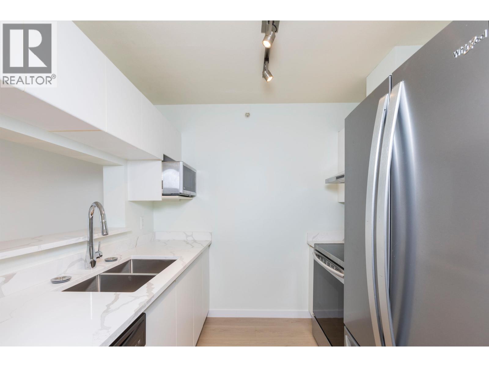 1808 5189 GASTON STREET