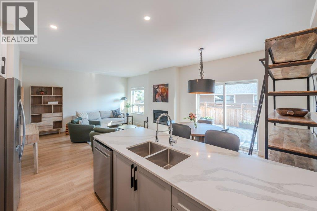 5011 TOWGOOD Place Unit# 108