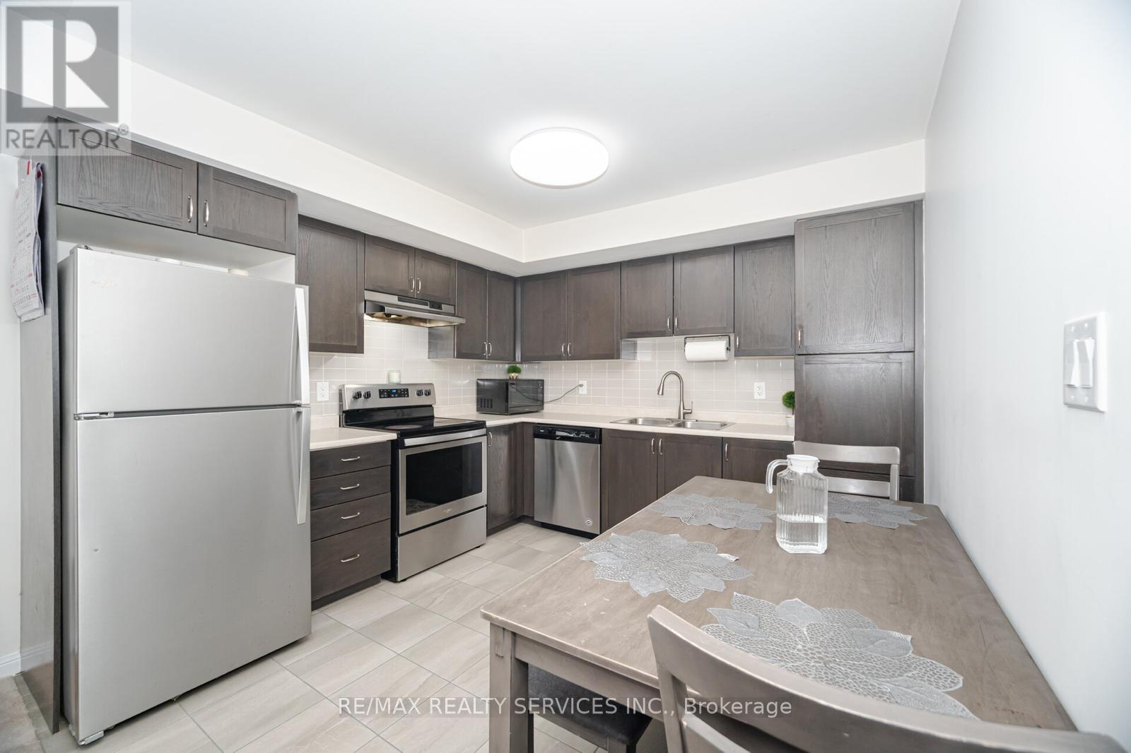 320 - 250 SUNNY MEADOW BOULEVARD