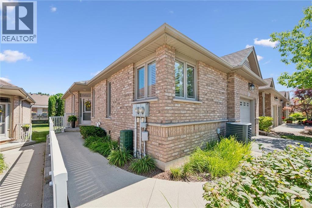 20 ISHERWOOD Avenue Unit# 118