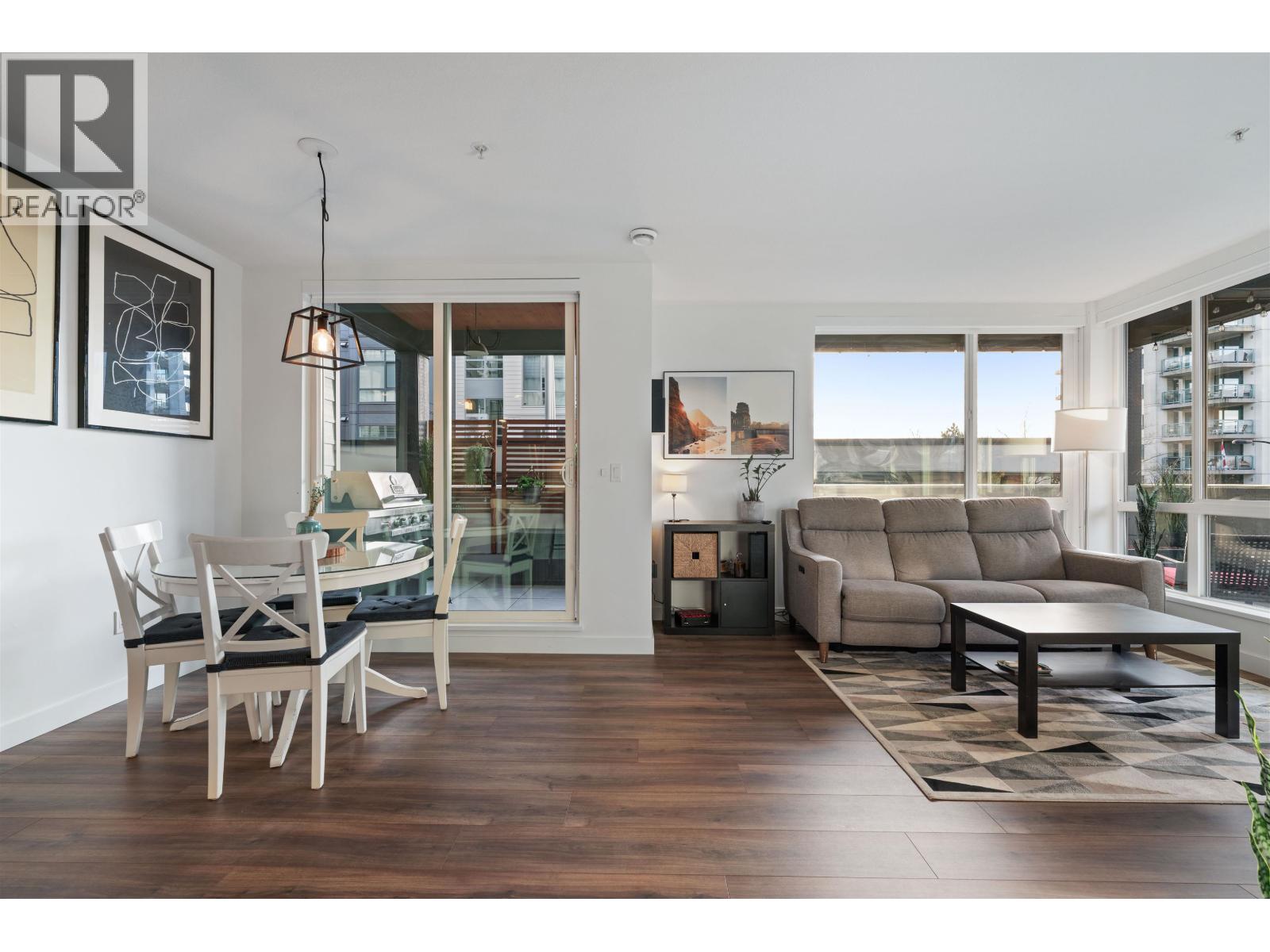 201 108 E 8TH STREET