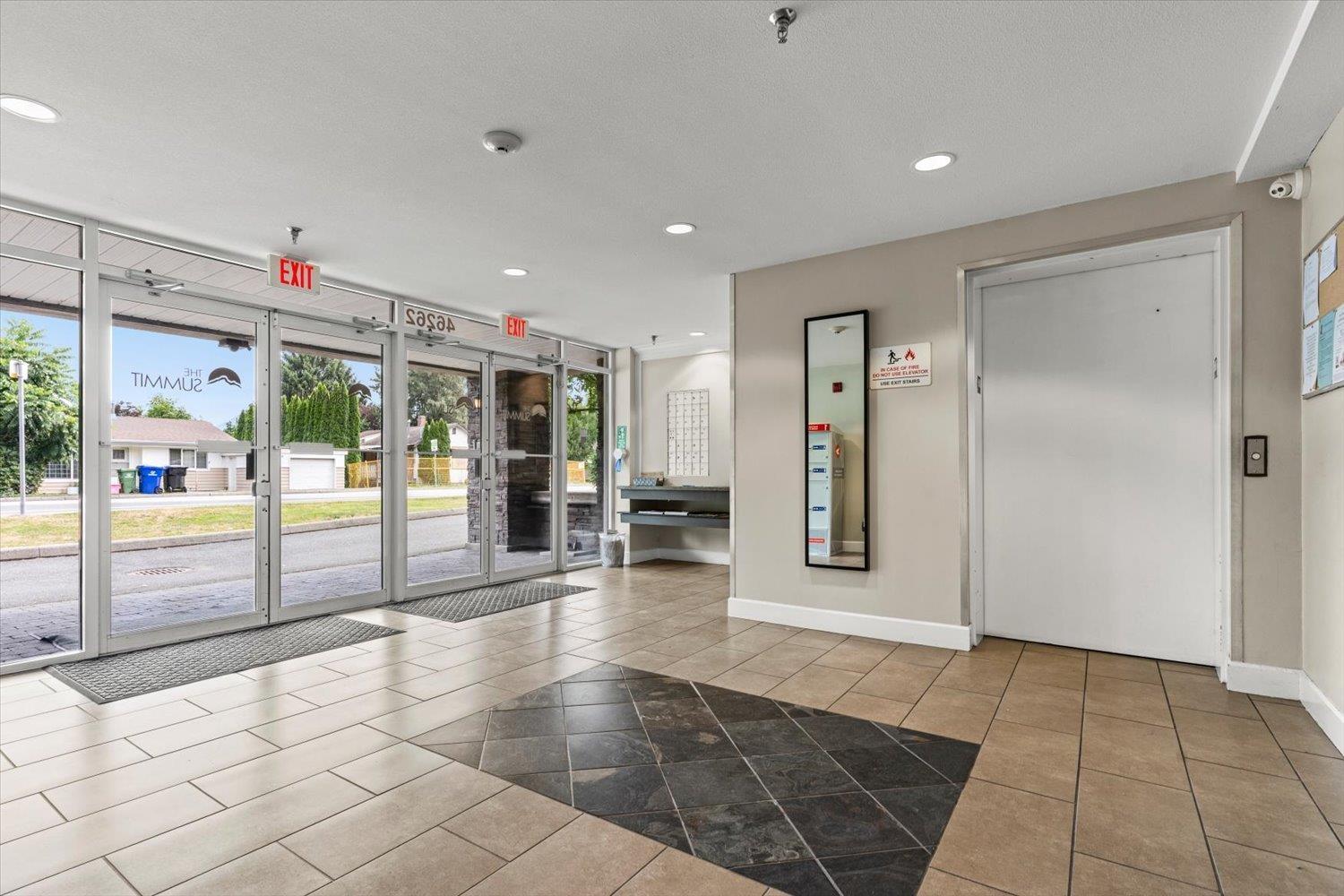 103 46262 FIRST AVENUE|Chilliwack Proper East
