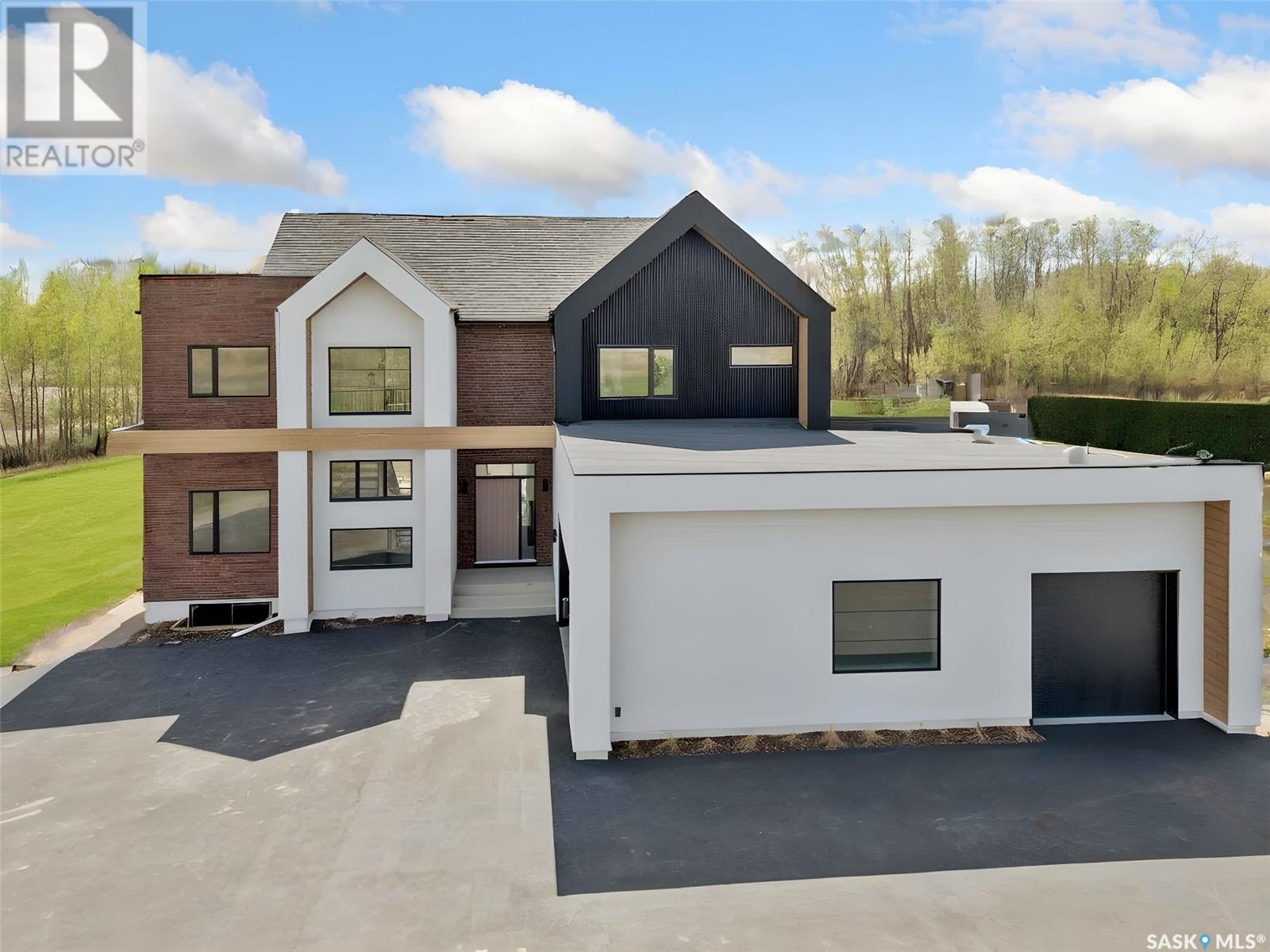 108 Ravenswood Road