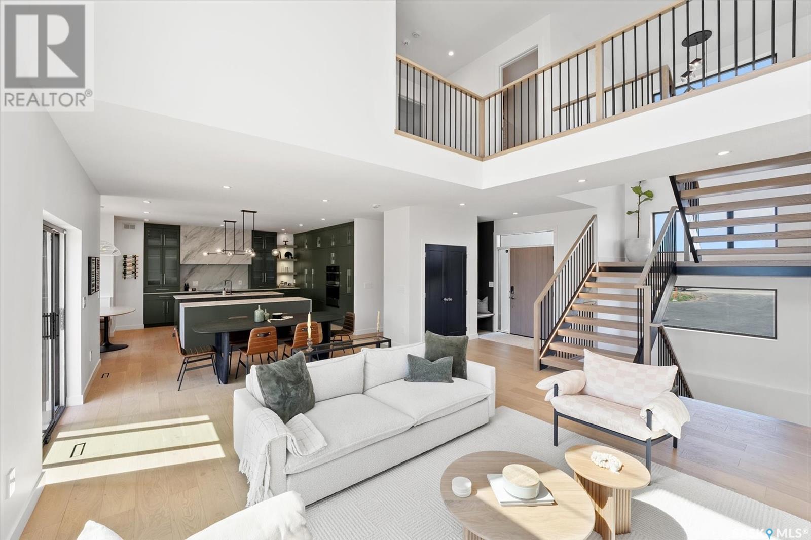 108 Ravenswood Road