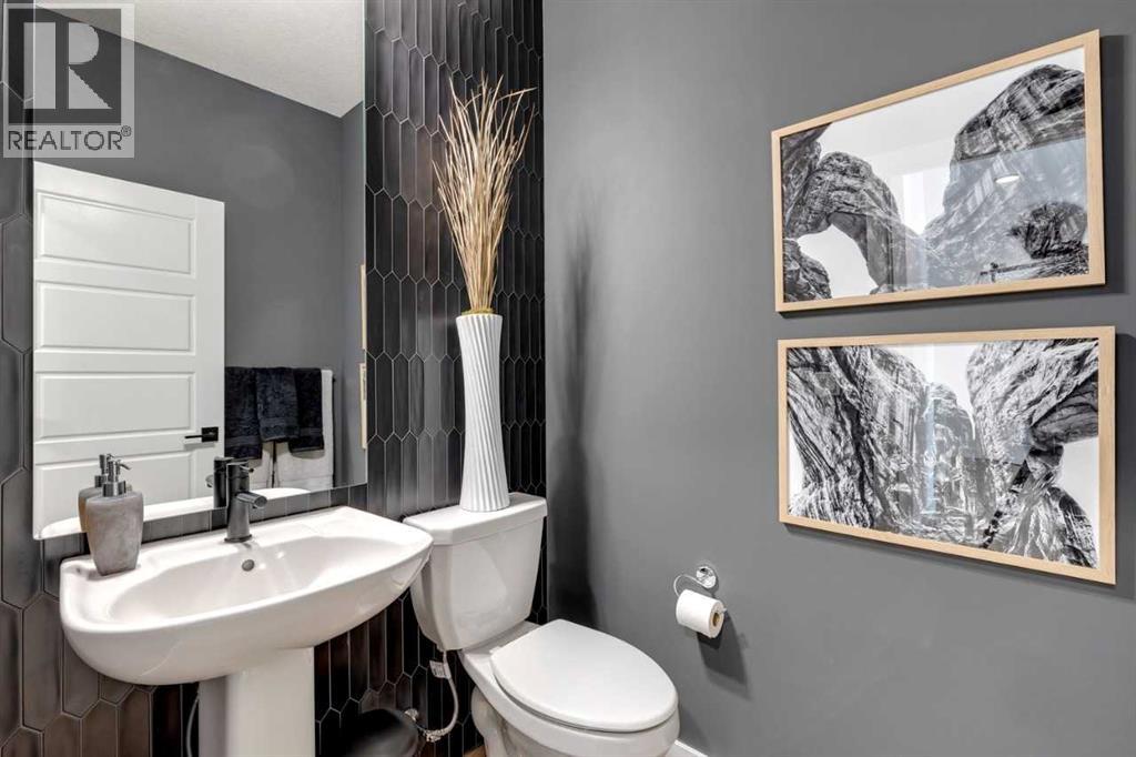 283 Rivercrest Boulevard