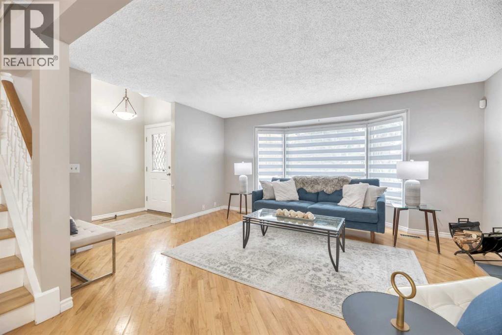 391 Scenic Glen Place NW