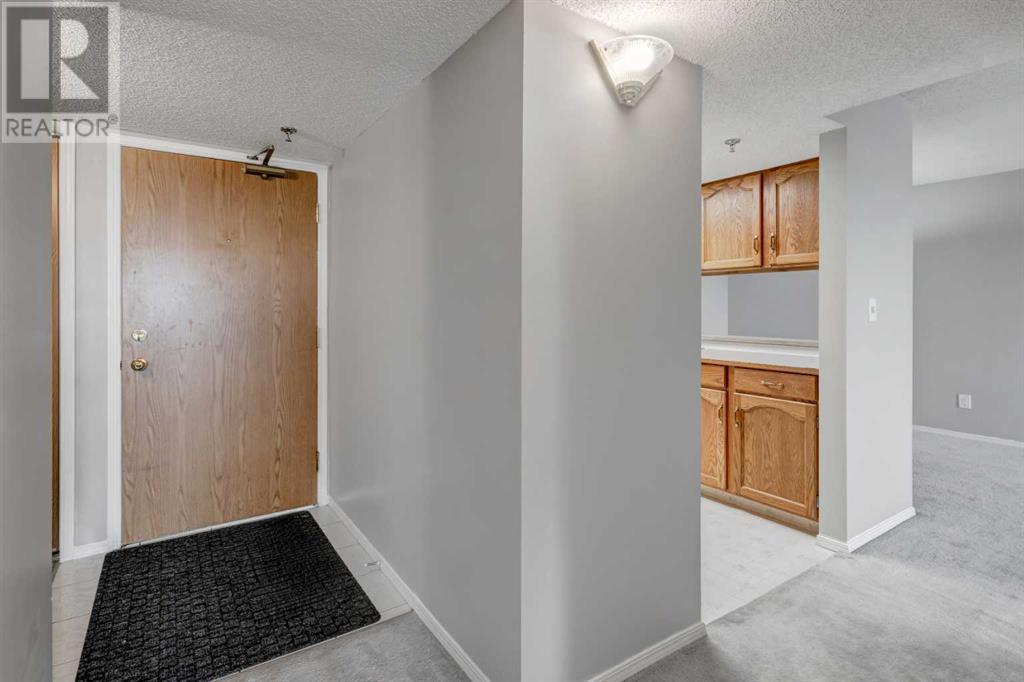 702, 2011 University Drive NW