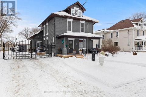 28 RAMEY AVENUE Port Colborne (Main Street) ON L3K2L3