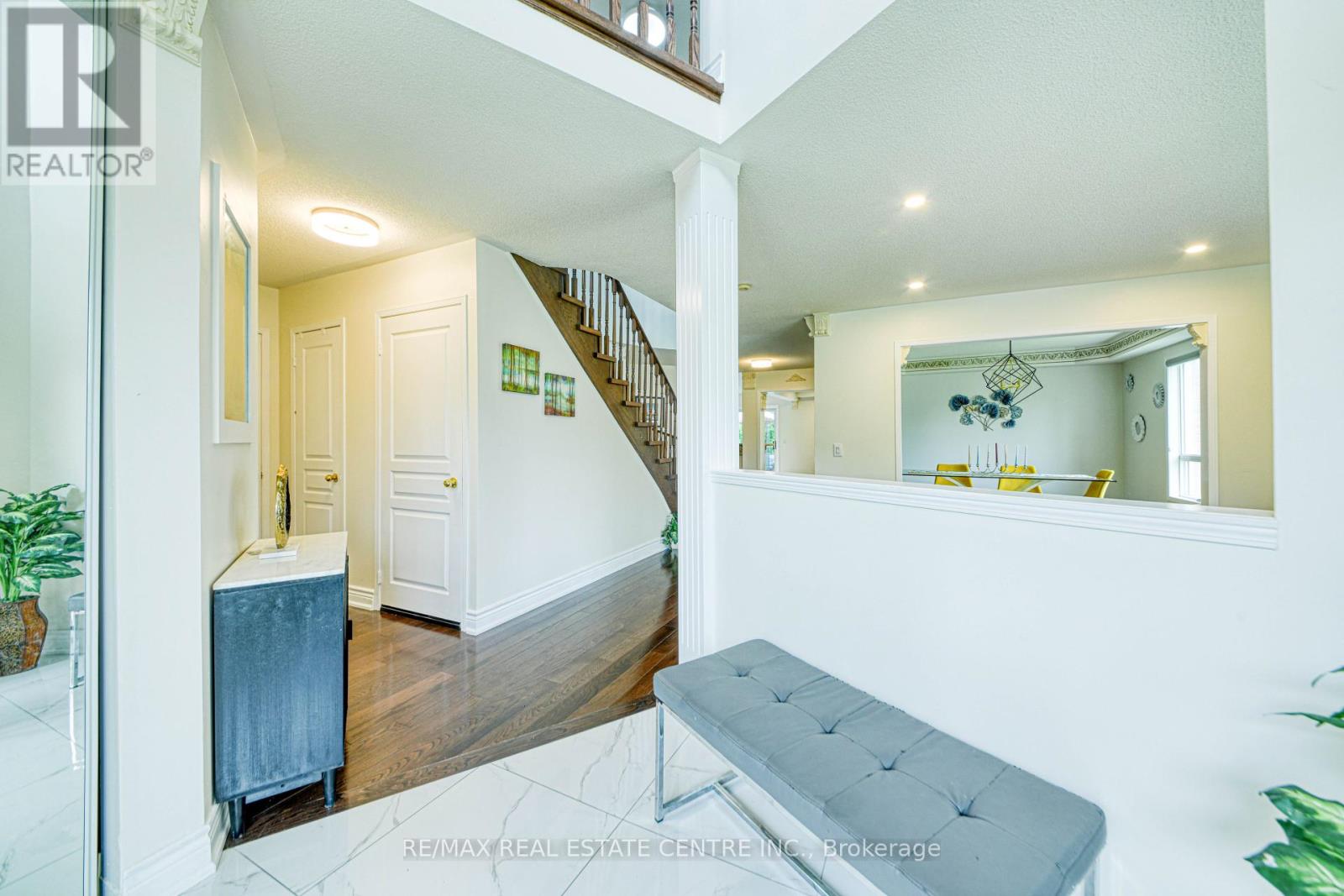 3100 COUNTRY LANE