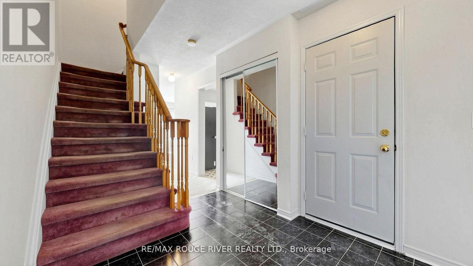 4 TROWELL LANE