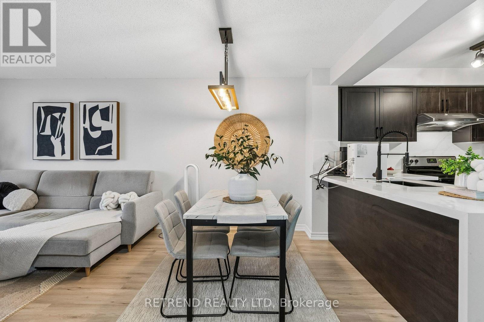 602 - 310 RED MAPLE ROAD