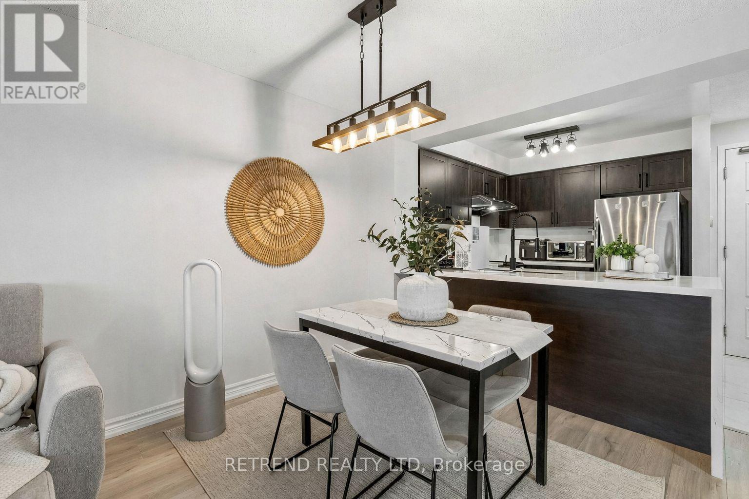 602 - 310 RED MAPLE ROAD