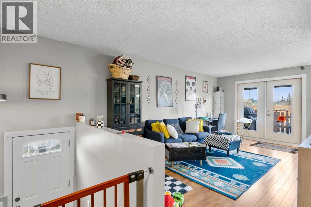 #A, 2737 78 Avenue SE