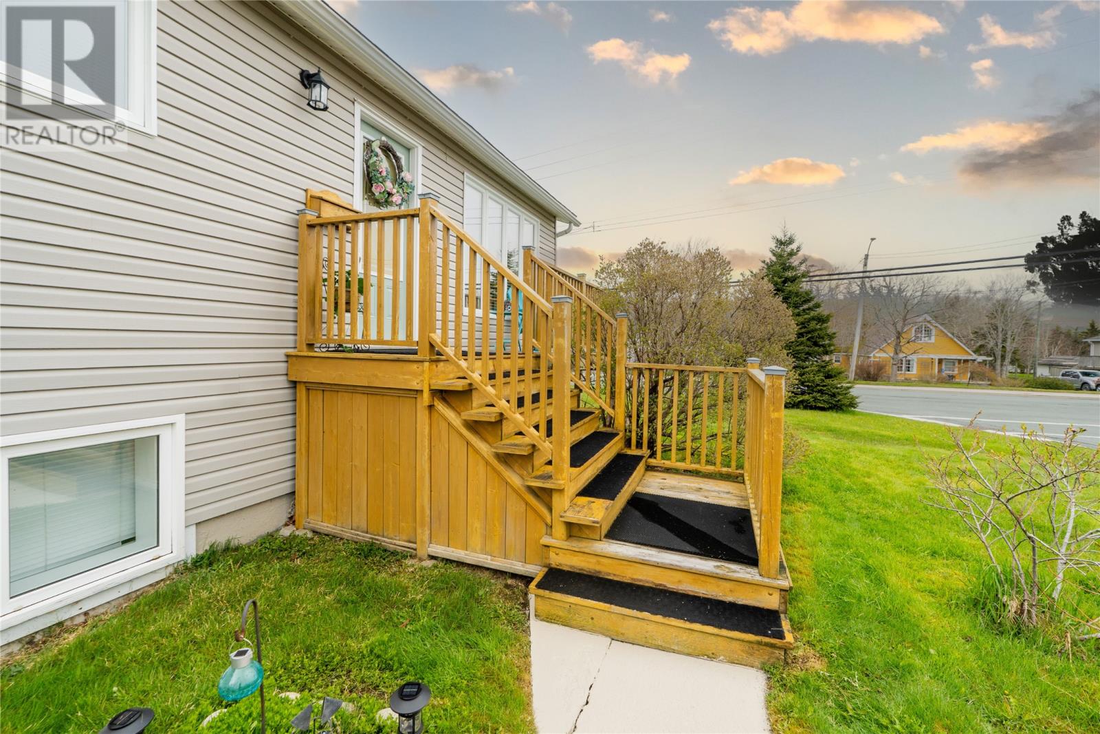 2 Pleasant Avenue