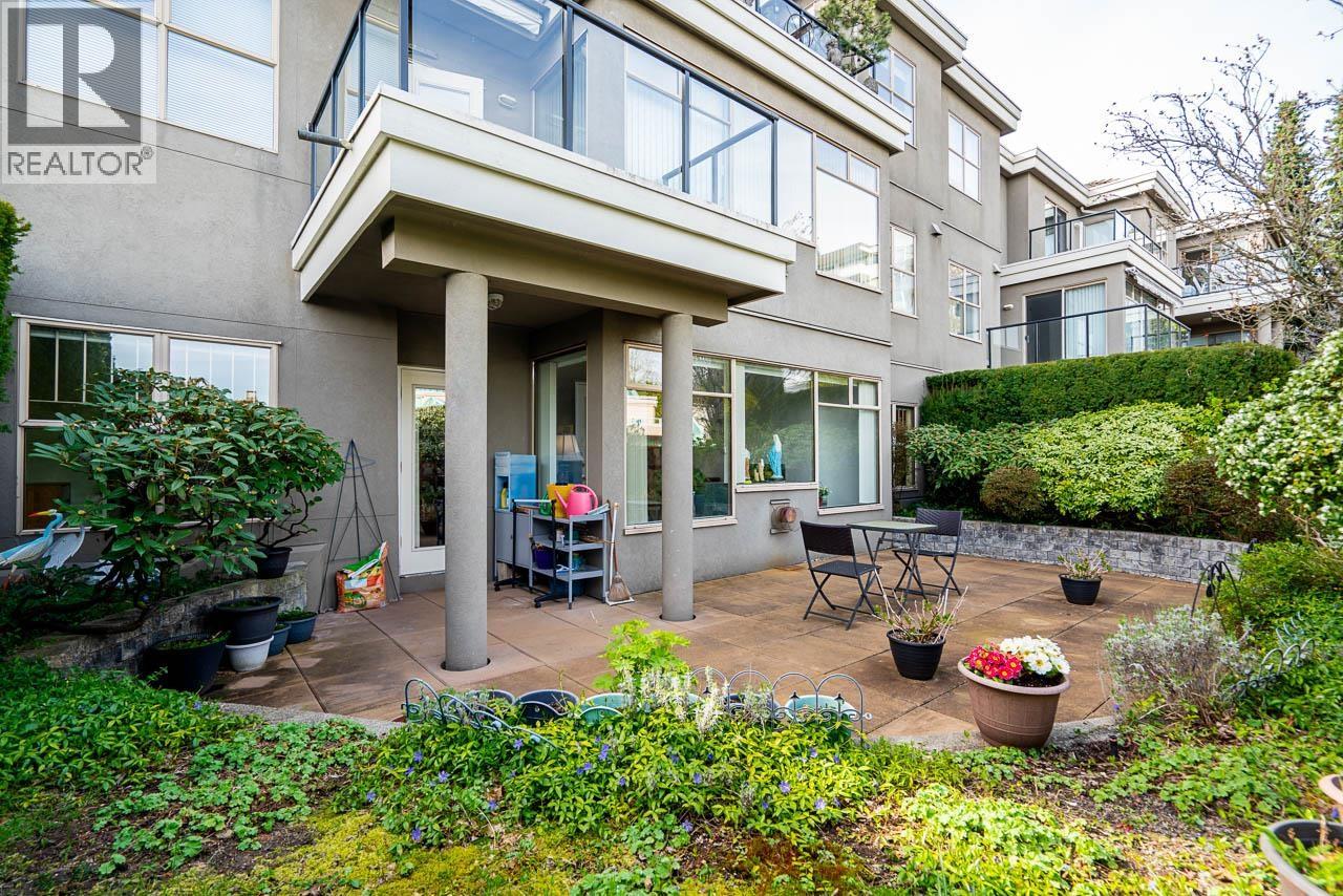 204 1765 MARINE DRIVE
