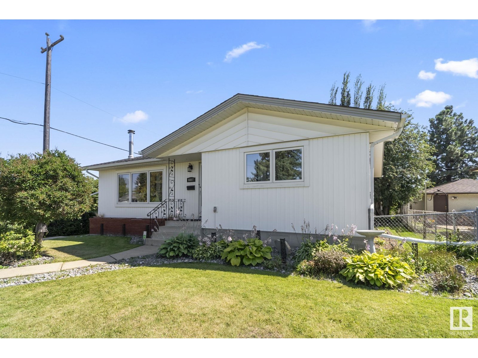 6607 94A AV NW