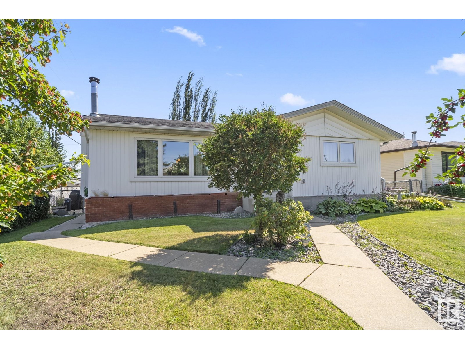 6607 94A AV NW