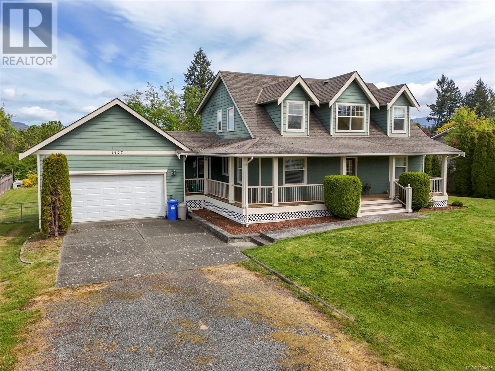 1427 Highland Pl