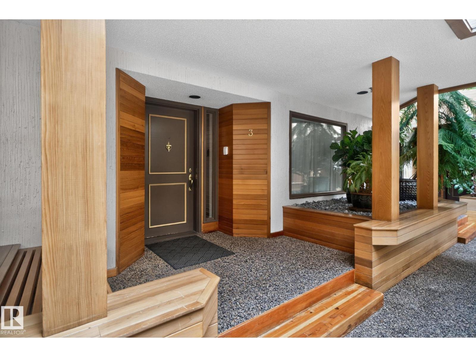 #3 14808 45 AV NW