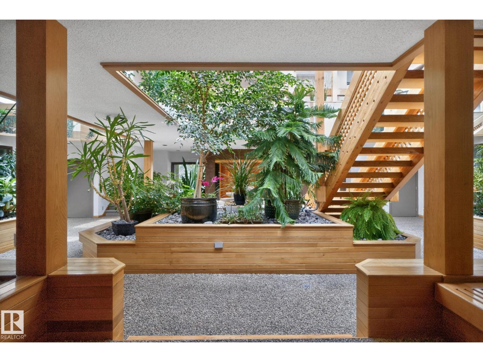 #3 14808 45 AV NW