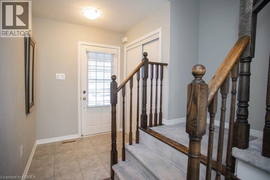 153 ENGLISH Lane