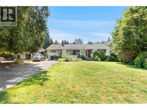 951 CANYON BOULEVARD North Vancouver BC V7R2J9