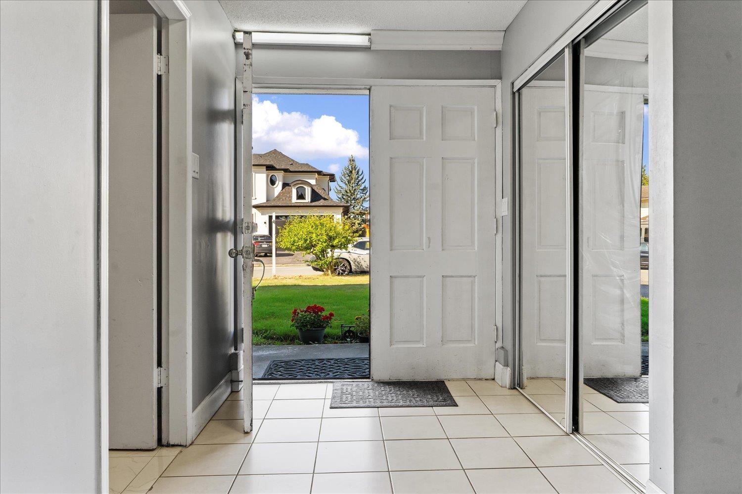 1943 CATALINA CRESCENT