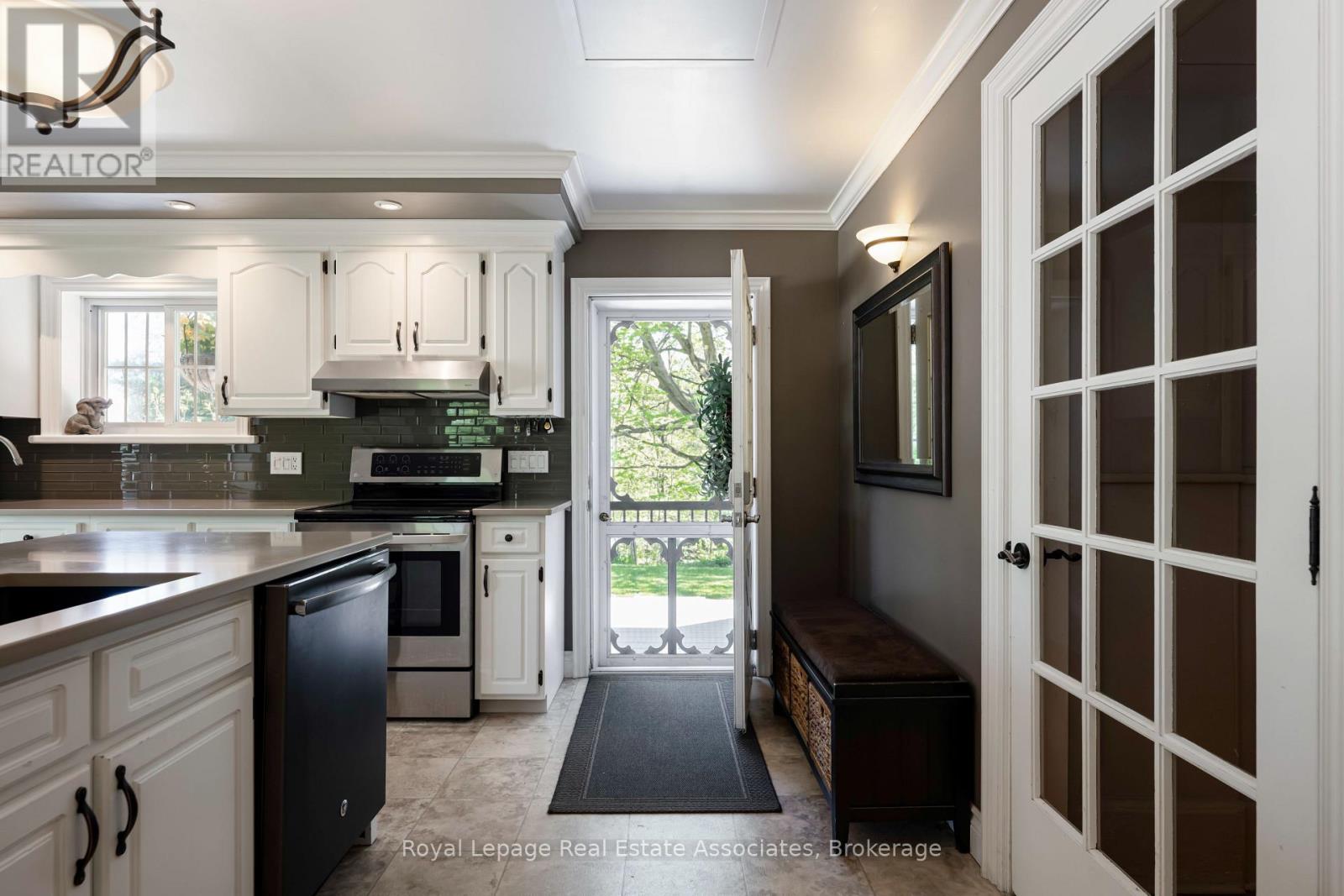 421194 CONCESSION 6 NDR