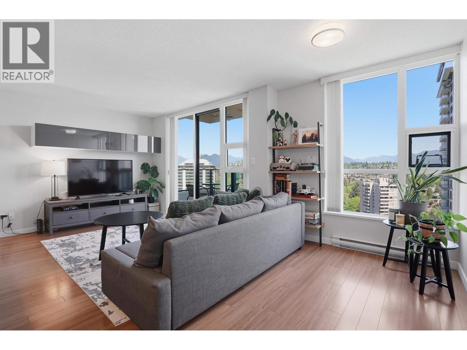 2605 2232 DOUGLAS ROAD