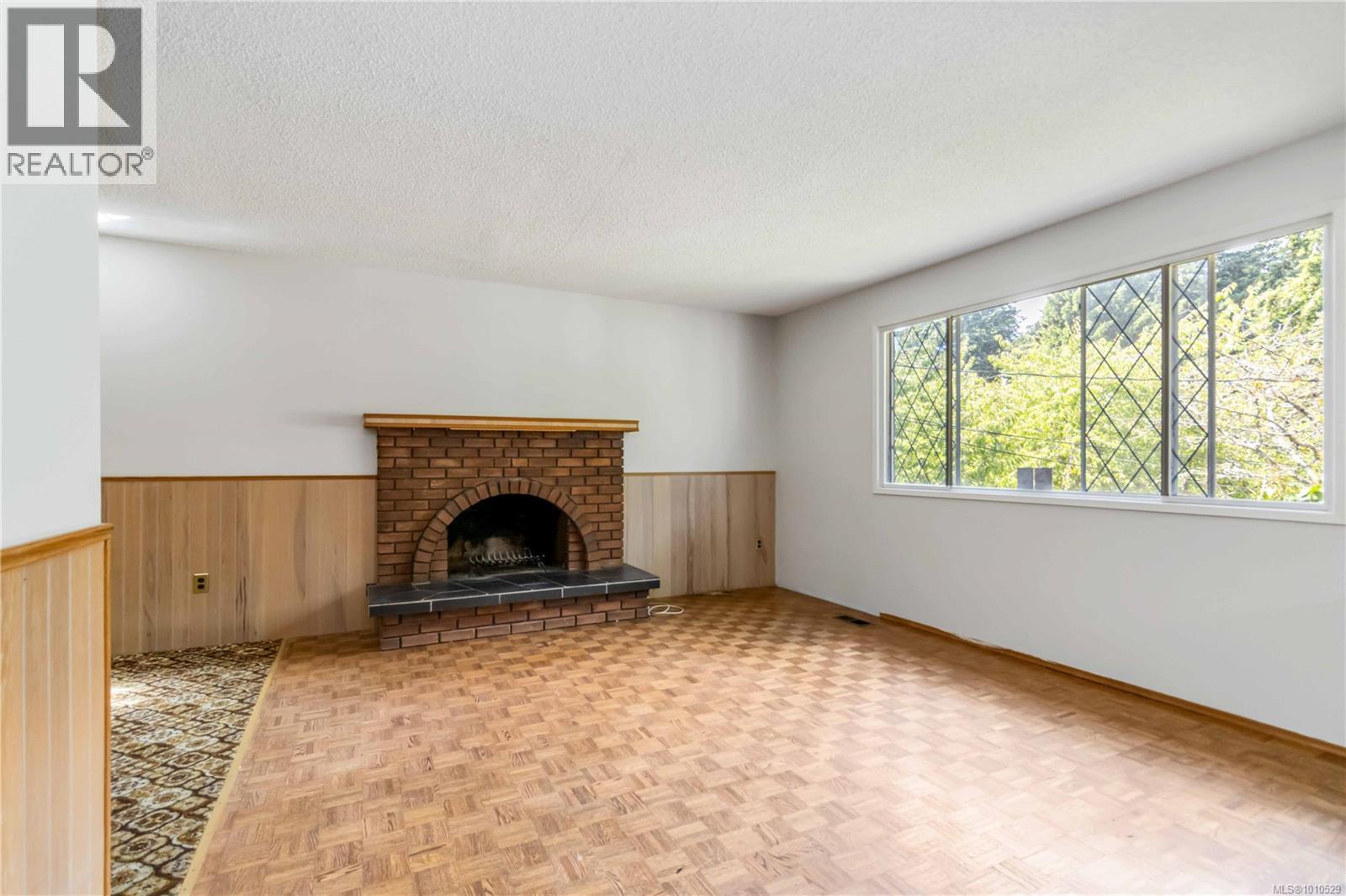 95 Marler Dr