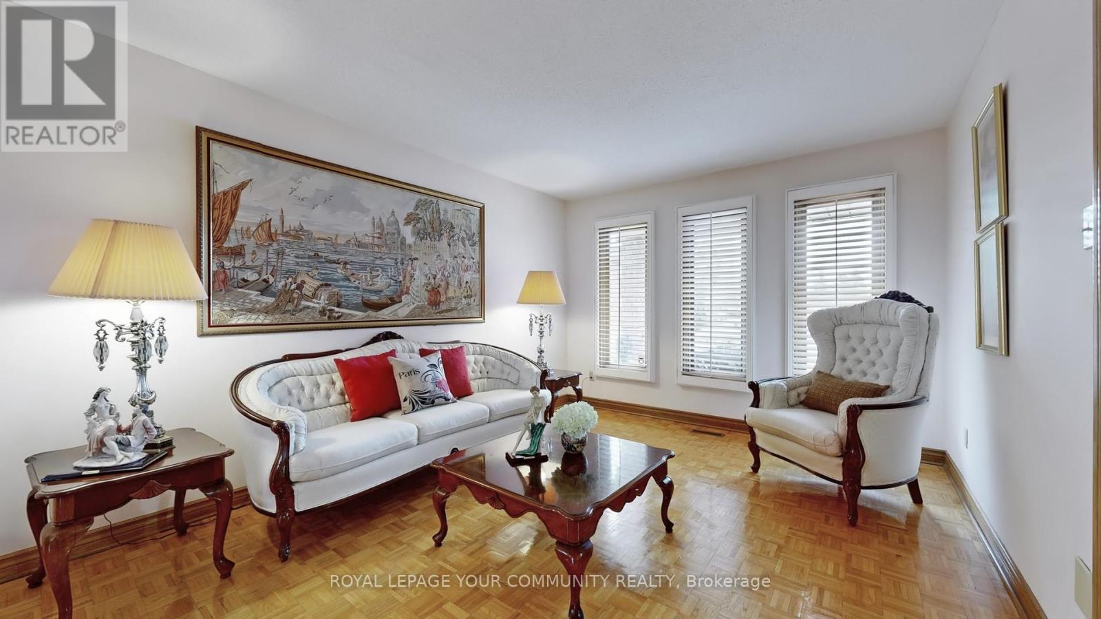 37 CABINET CRESCENT