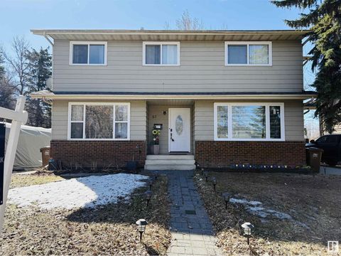 87 GAINSBOROUGH AV St. Albert AB T8N1Z5