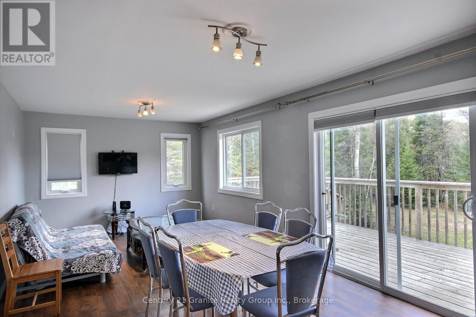 1037 ANDEK TRAIL