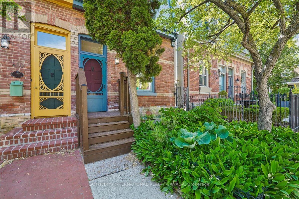452 SUMACH STREET