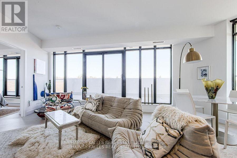 413 - 160 KINGSWAY CRESCENT