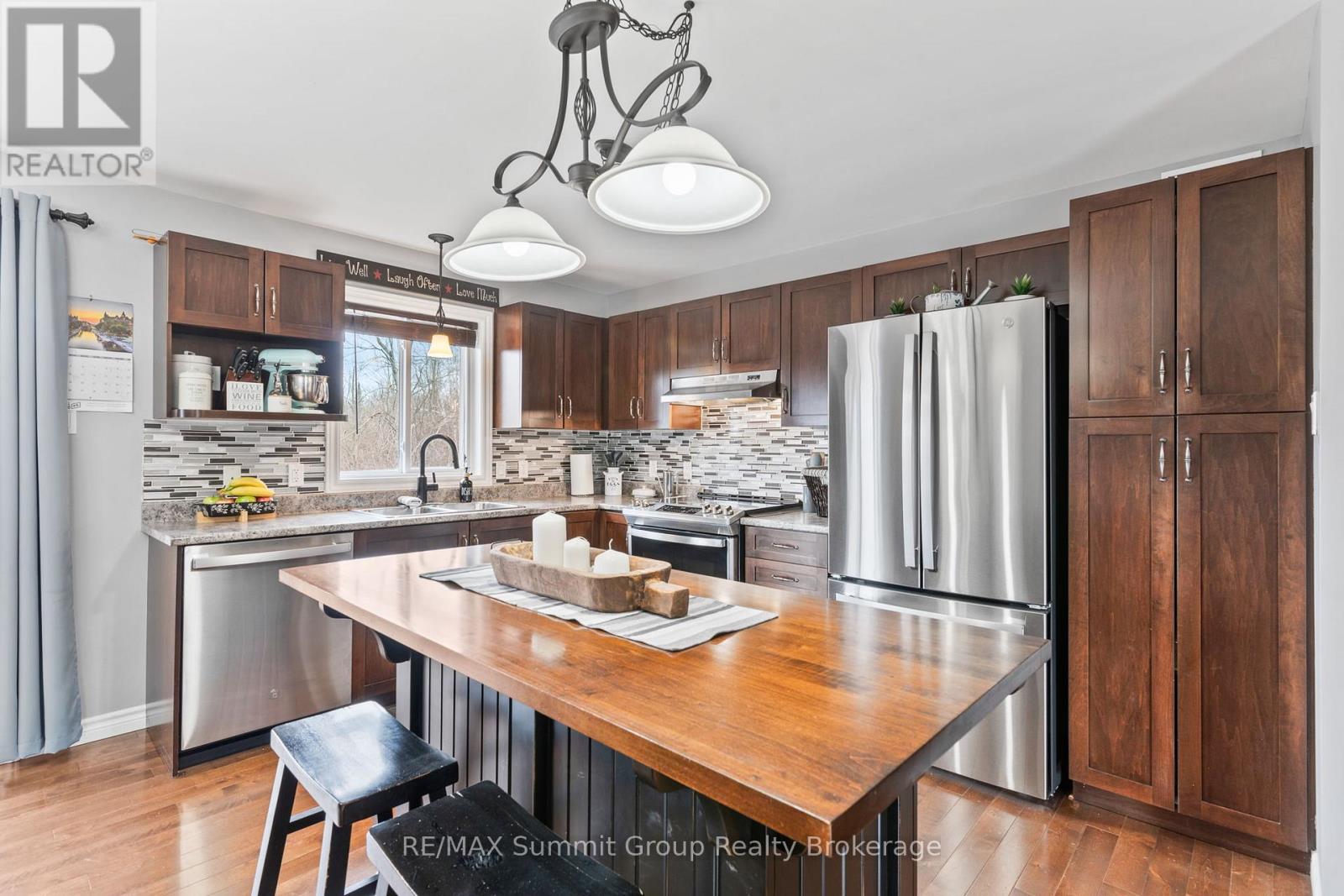 429528 8TH CONCESSION B