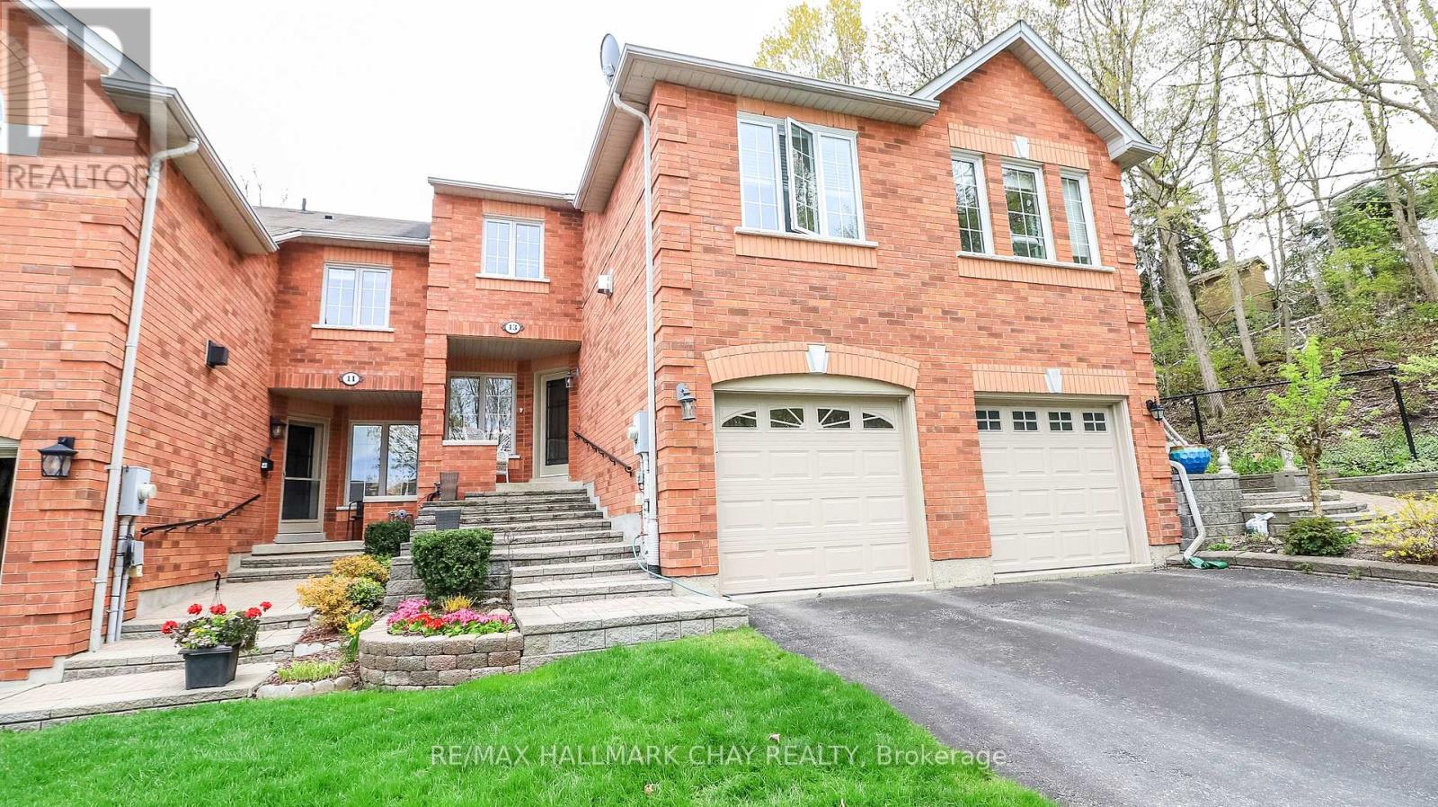 13 BAILEY COURT