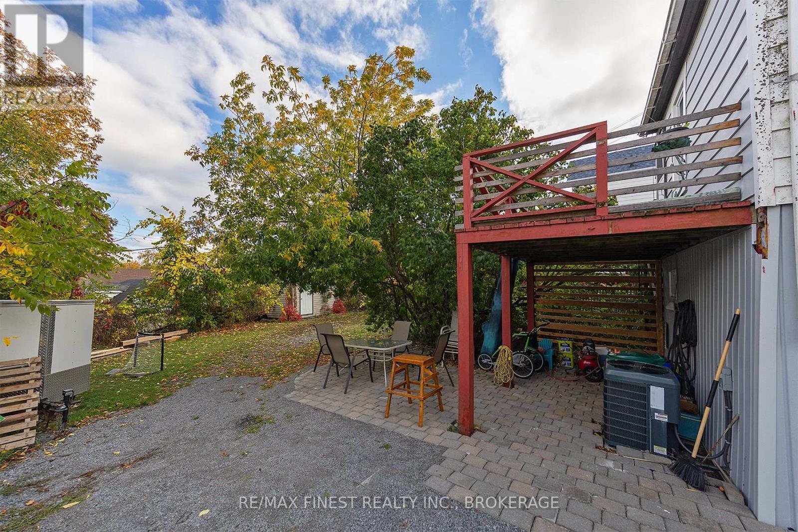 343 SYDENHAM STREET