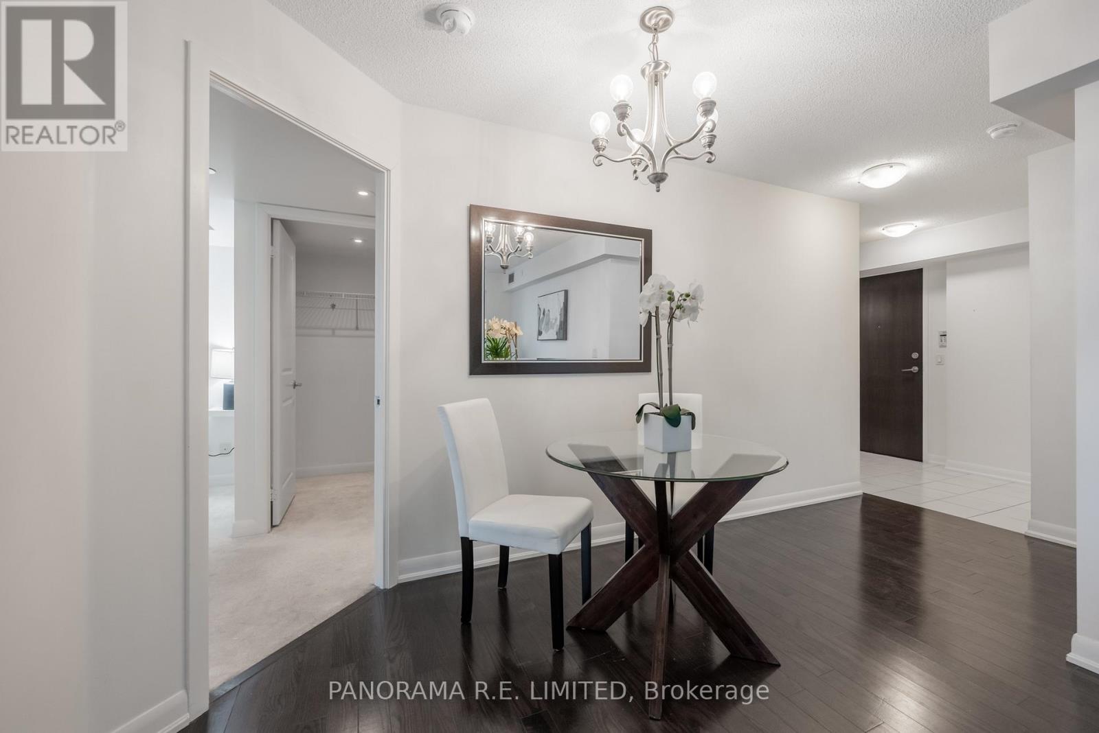 1207 - 215 SHERWAY GARDENS ROAD