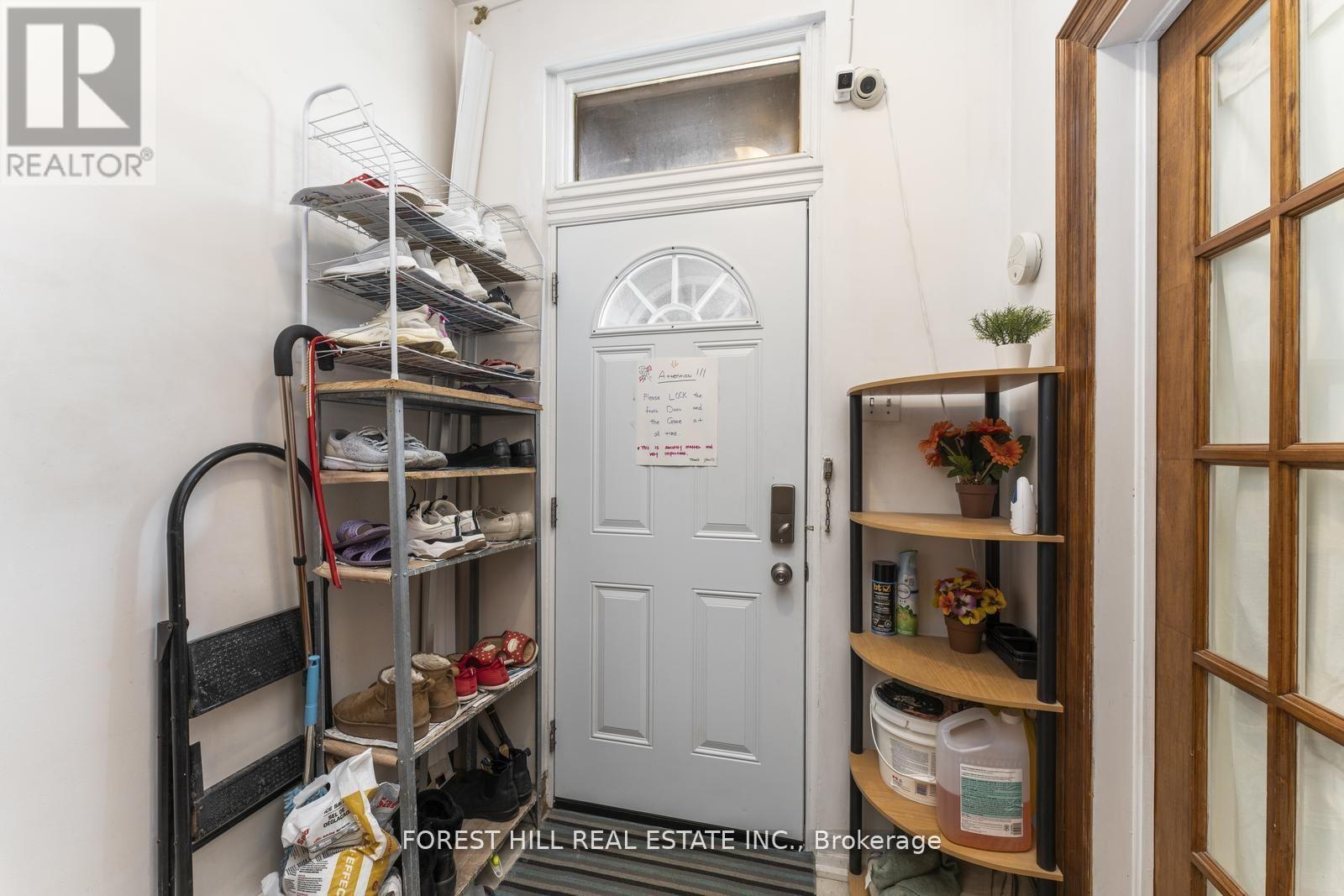 1046 DOVERCOURT ROAD
